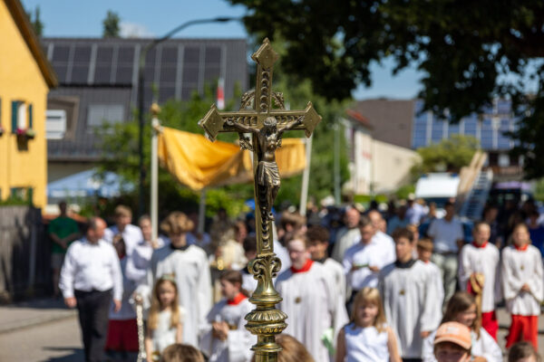 Fronleichnamsprozession im Pfarrverband St. Quirin und St. Michael 2025