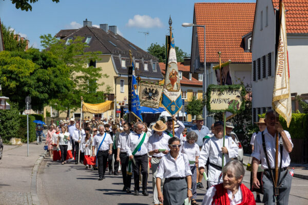 Fronleichnamsprozession im Pfarrverband St. Quirin und St. Michael 2025