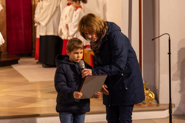 Gottesdienst für Erstkommunionkinder in Sankt Michael Lochhausen